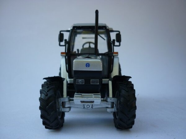 New Holland 7740 SL silver - Image 3