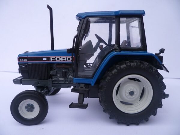 SDF 1053	Ford 6640 SL 2WD (Blue Cab Roof) - Image 2