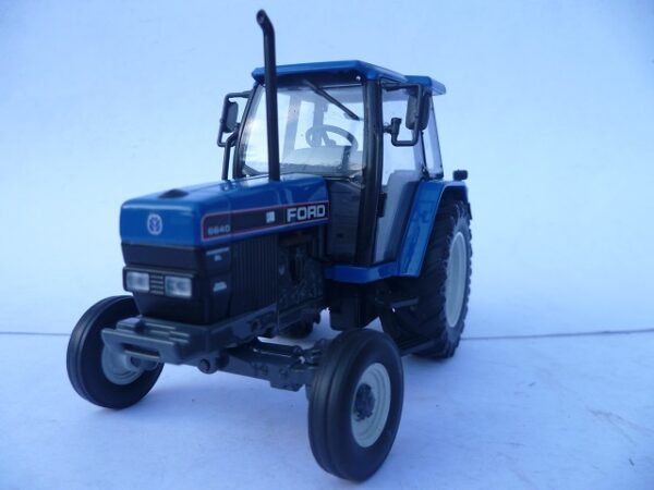 SDF 1055	Ford 6640 SLE 2WD (Blue Cab Roof) - Image 3